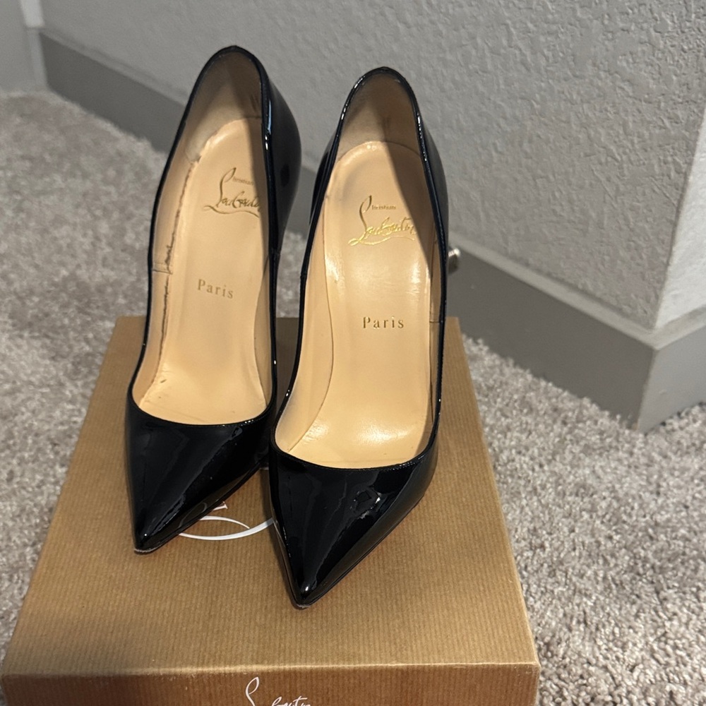Authentic Christian Louboutin So Kates
